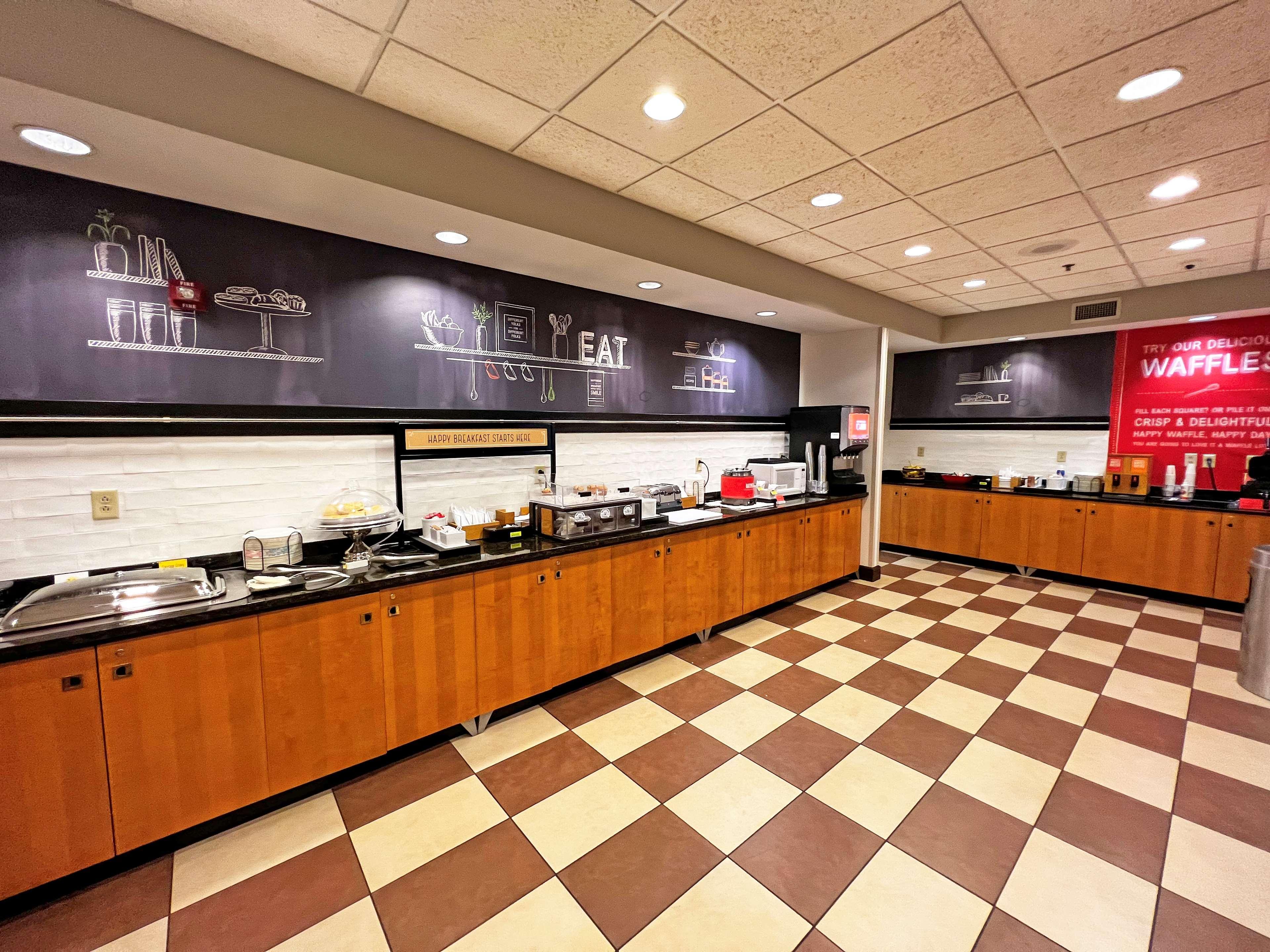 Hampton Inn Kearney Bagian luar foto
