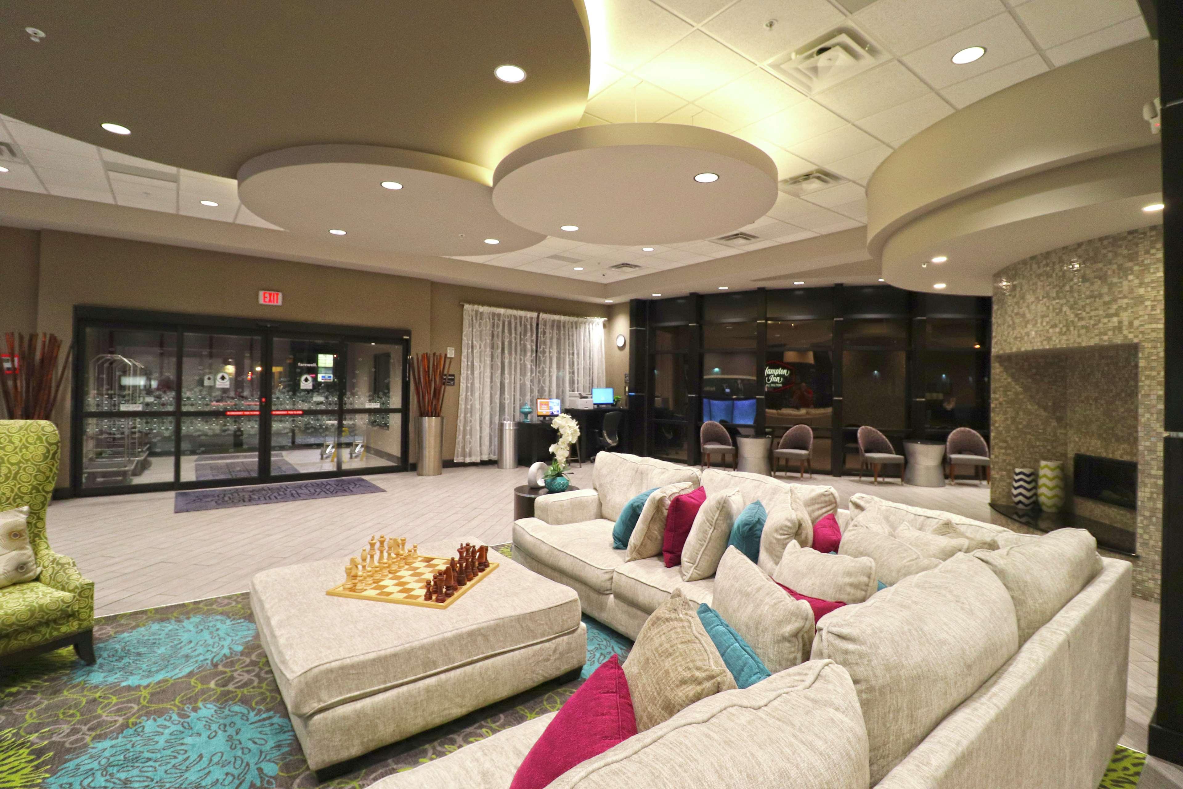 Hampton Inn Kearney Bagian luar foto