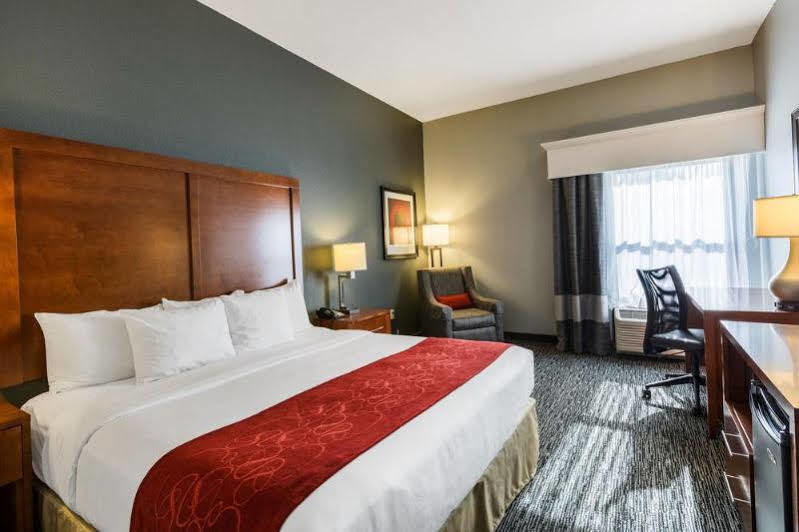 Hampton Inn Kearney Bagian luar foto